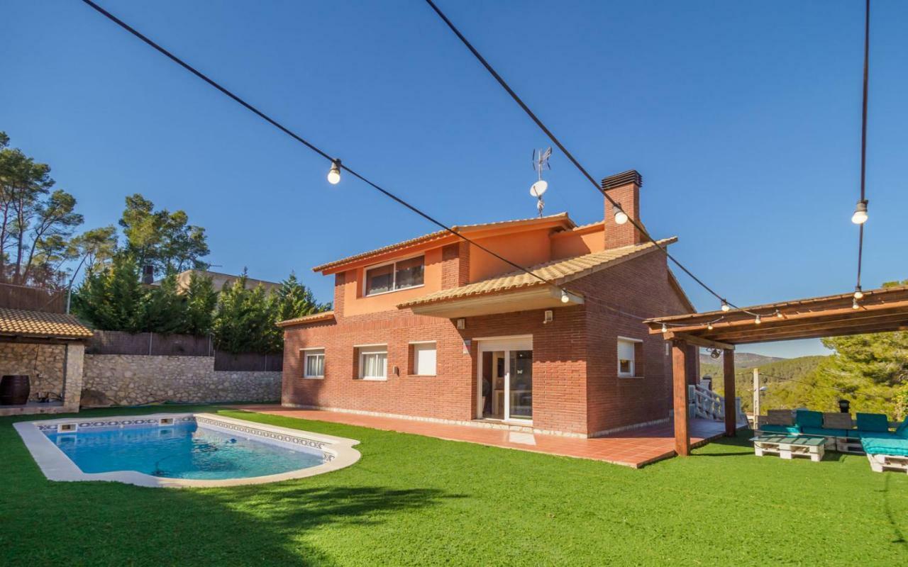 Mas Mestre Con Una Capacidad De 6 A 8 Huespedes Cerca De Sitges Olivella Exteriör bild